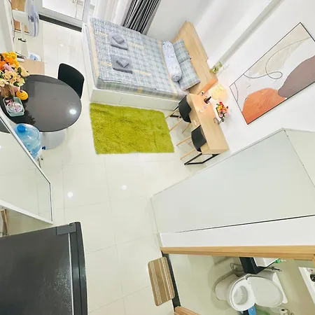 Quiet Perfect Located 1Br With Desk 504 아파트